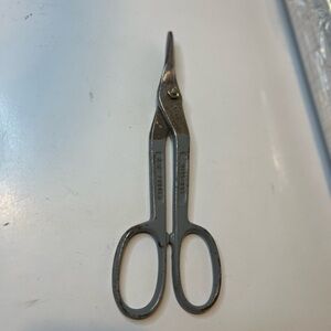 Vintage Wiss V-10 forged solid steel tin snips, a collectible tool Made In USA